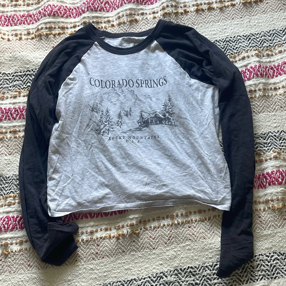 Women’s hollister long sleeve Colorado Springs Rocky Mountains U.S.A